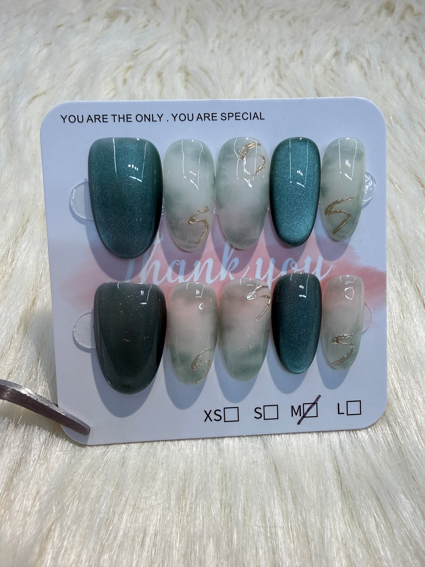 设计款（白绿色）